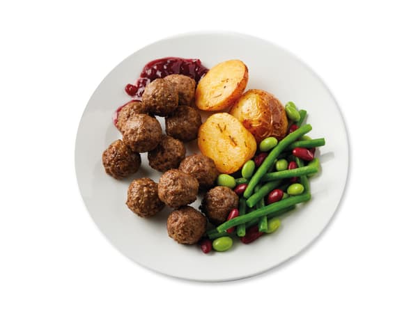 Swedish meatballs
Large portion  With roasted potatoes and mix beans