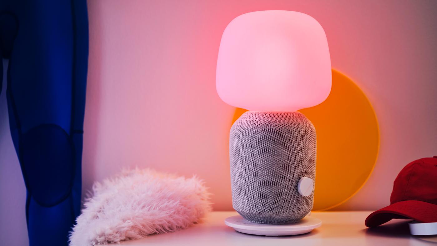 symfonisk ikea asztal lámpa hangszóró hangulat