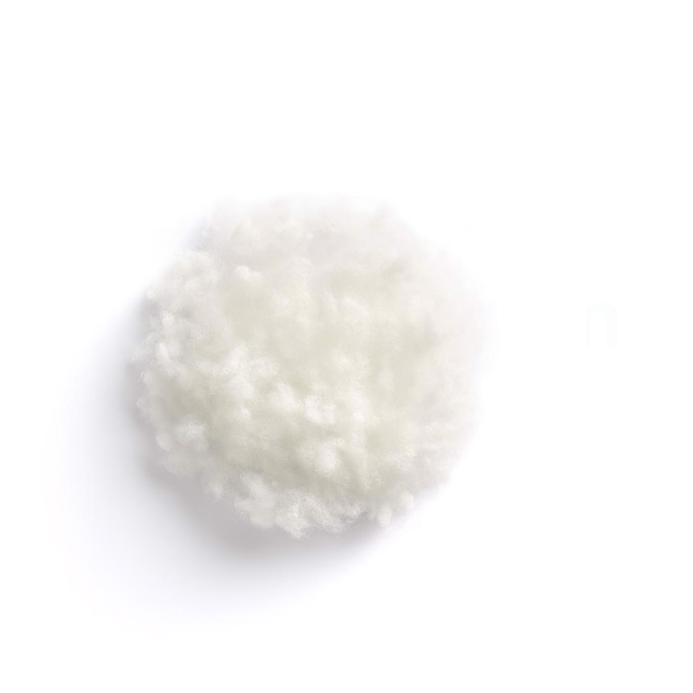 Syntetisk fyld på en hvid baggrund.