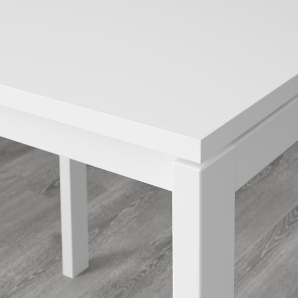table blanche