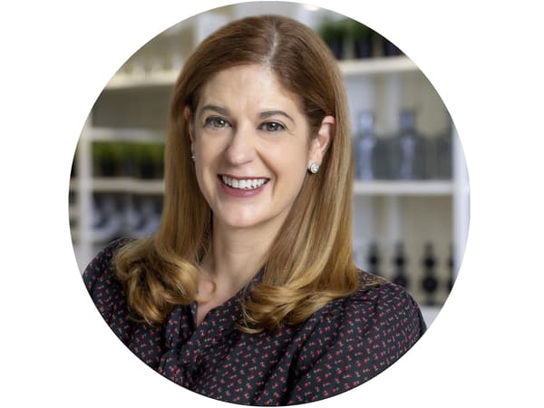 Tanja Fratangeli ​