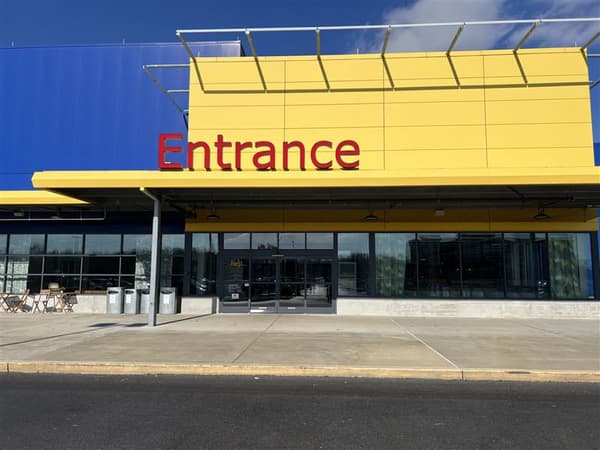 The entrance to the IKEA Memphis store