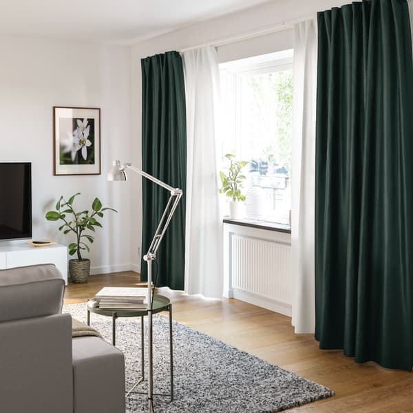 tips for decorating with curtains in the winter