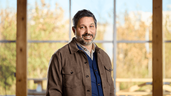 Tolga Öncü, Retail Manager (COO) bei IKEA Retail (Ingka Gruppe) im Portrait.