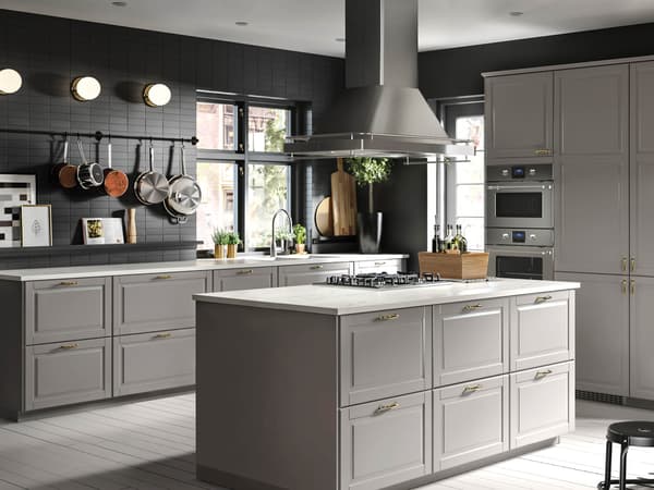 Traditional kitchen