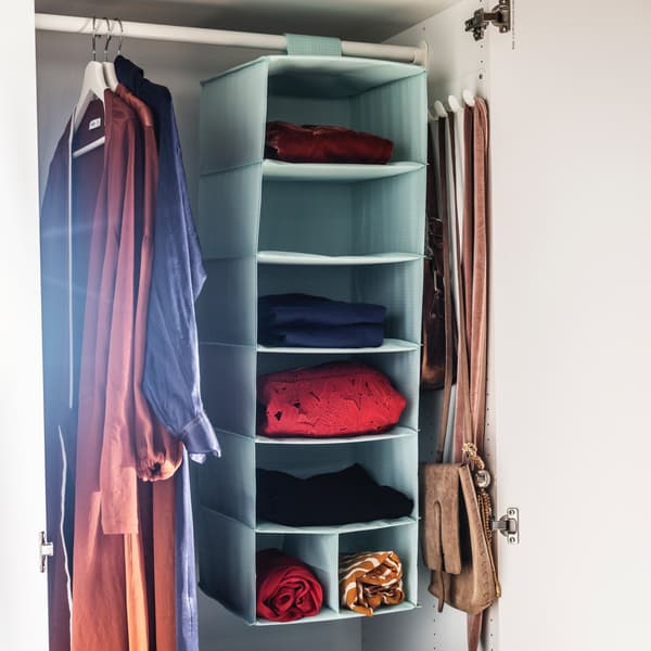 Tricks for storing Christmas gifts