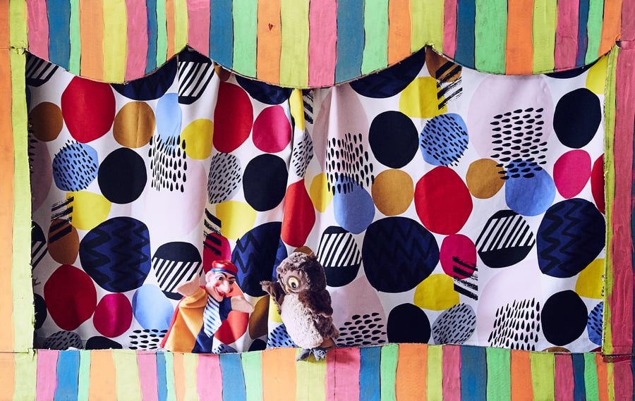 Create a colourful puppet theatre for the kids IKEA