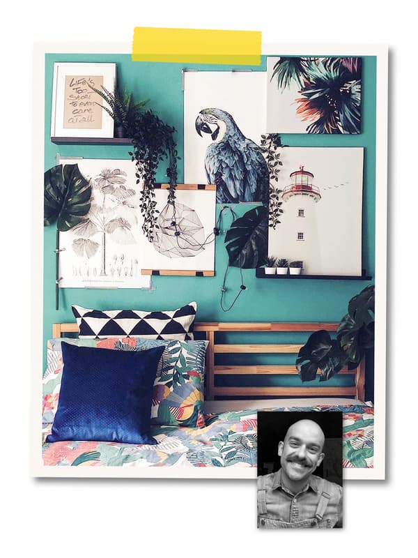 Un collage de deux photos: un mur vert orné d’œuvres d’art, certains cadres accrochés au mur, d’autres posés sur des tablettes MOSSLANDA, et le portrait d’un collaborateur IKEA.