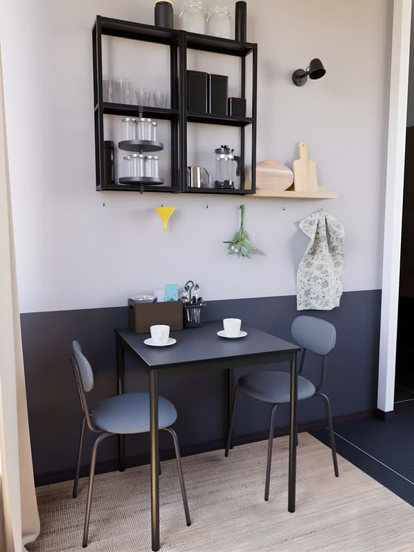 Un espace salle à manger dans une cuisine traditionnelle