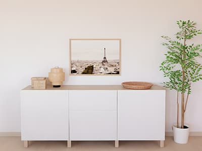 Un grand buffet qui vous permet d'organiser vos affaires et de dissimuler l'intérieur.