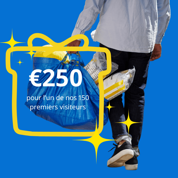 Un homme avec un sac contenant des produits IKEA