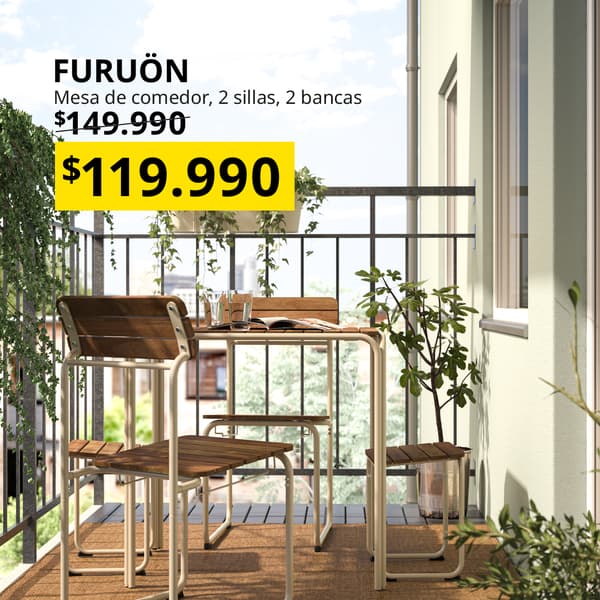Un juego de comedor de balcón FURUÖN con el precio especial de la mesa durante septiembre de $119.990.