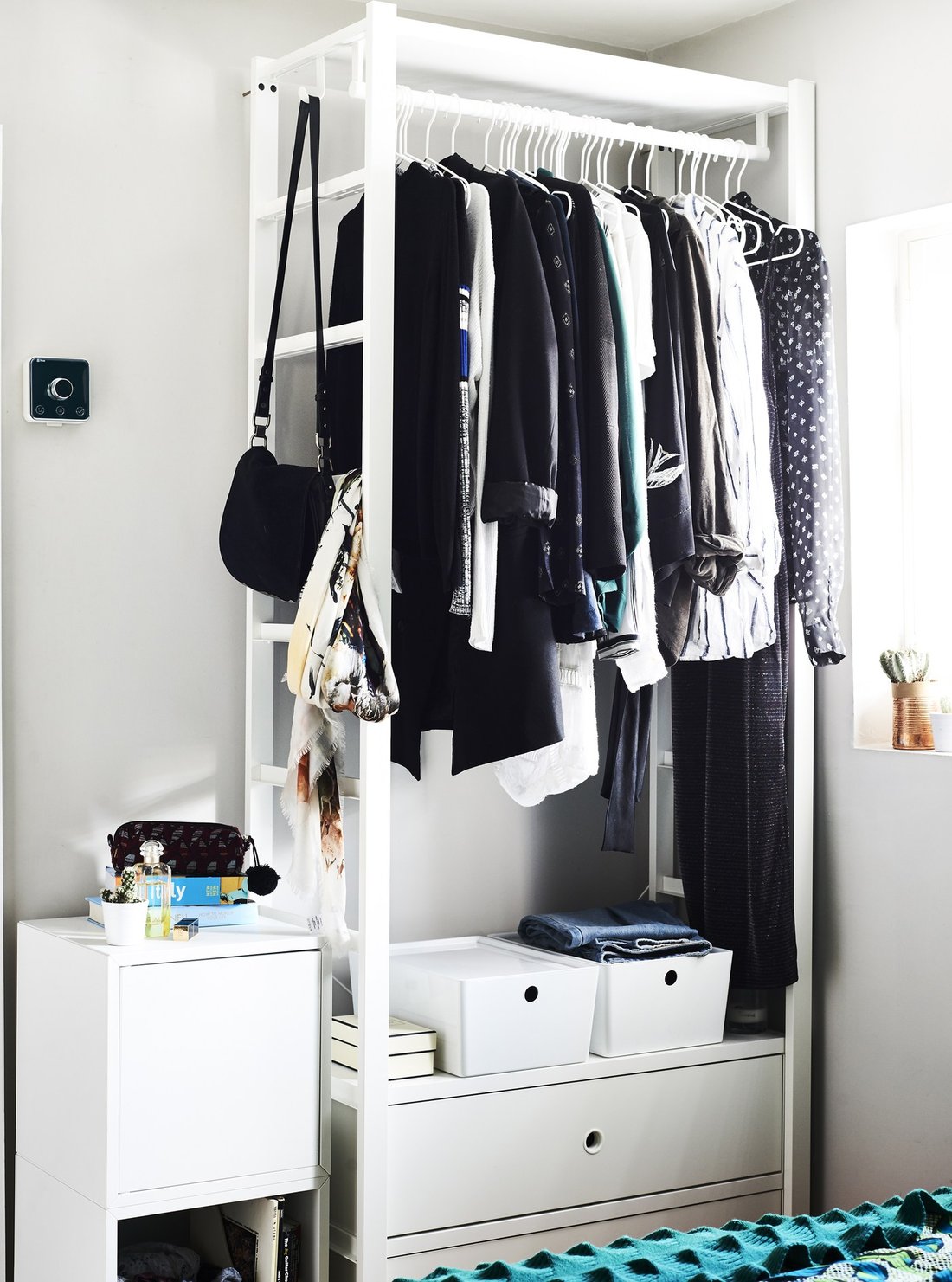 Descubre el antes y después de un dormitorio pequeño - IKEA