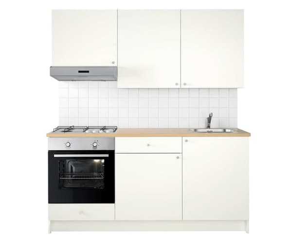 Una cucina KNOXHULT bianca con cornice ed elettrodomestici inox