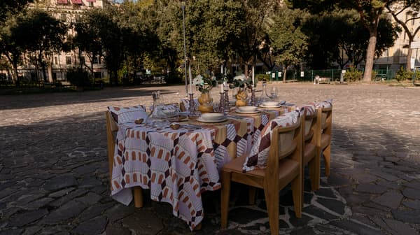 Una tavola grande un quartiere