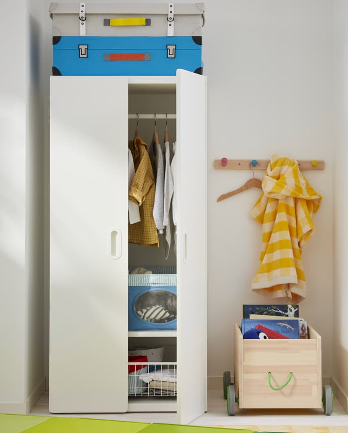 Chambre d’enfant avec espace pour jouer et se reposer IKEA CA