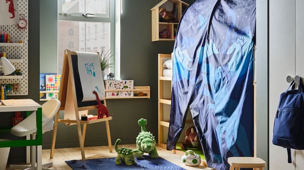 Une Chambre D Enfant Sur Le Theme Des Dinosaures Ikea