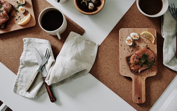 Use chopping boards instead of plates