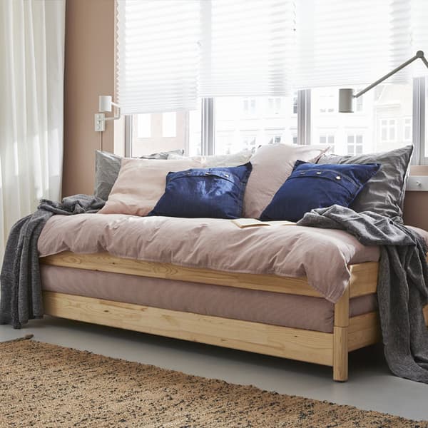 UTÅKER Lit empilable et 2 matelas, pin, Meistervik, Une place.