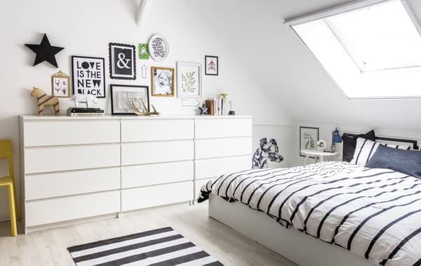 Utilisez une palette de couleur monochrome