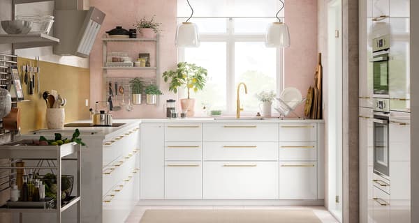 Uzupełnij swoją kuchnię dodatkami ze stali nierdzewnej; Kuchnia IKEA Metod, fronty RINGHULT 