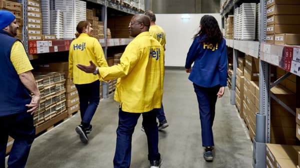 Vacatures bij IKEA Eindhoven

Wil je ook bij ons komen werken? Bekijk dan alle openstaande vacatures bij IKEA Eindhoven.