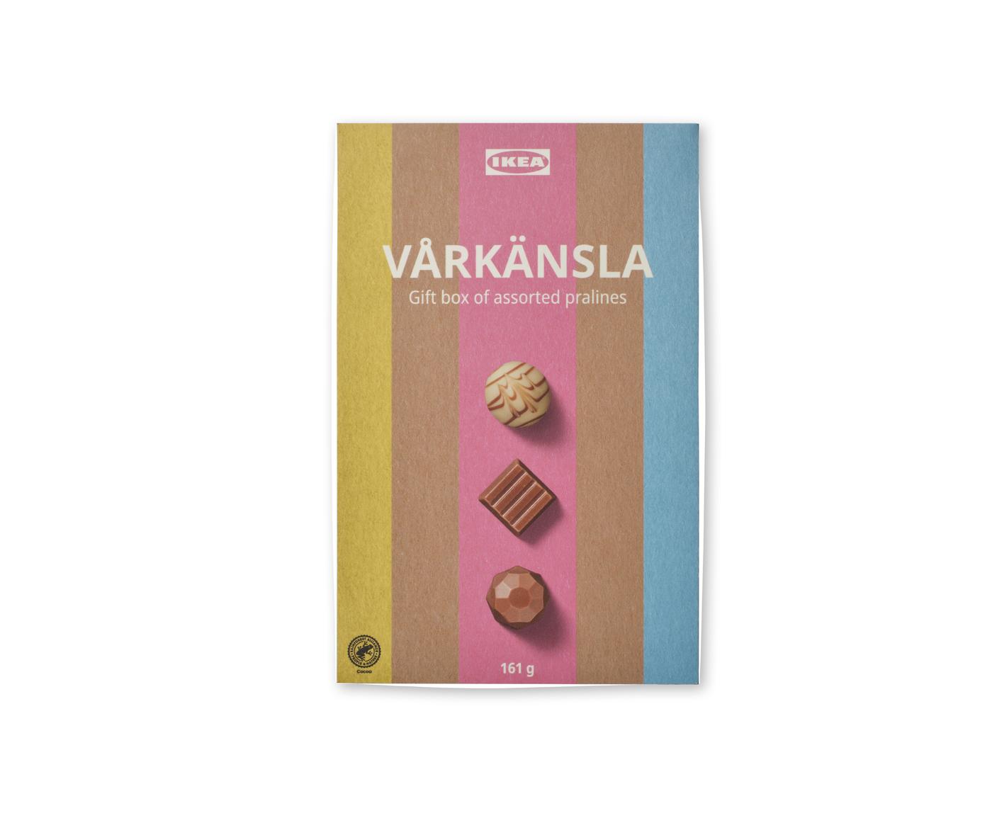 VARKANSLA bonboniéra