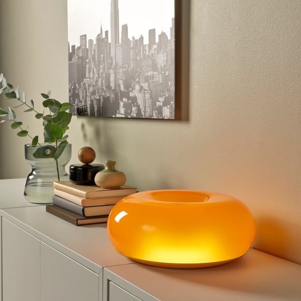 VARMBLIXT
LED table/wall lamp, orange glass/round, 30 cm