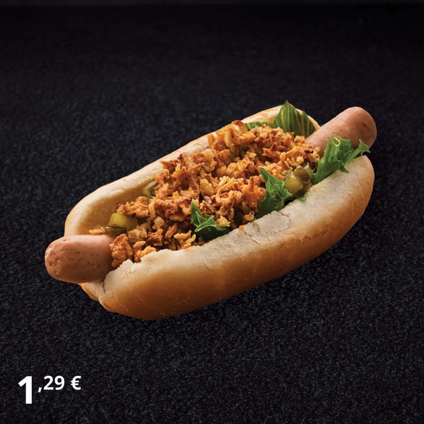 Veggie hot dog with extras