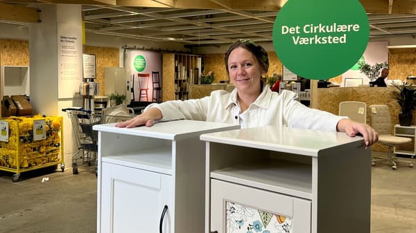Velkommen i Det Cirkulære Værksted, hvor vi i en række film viser dig, hvor simpelt det er at male sine låger, udskifte et stolesæde eller forny udtrykket på er møbel med tapet.