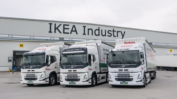 Volvo Trucks, IKEA Industry i Grupa Raben kontynuują drogę ku zeroemisyjnemu transportowi towarów
