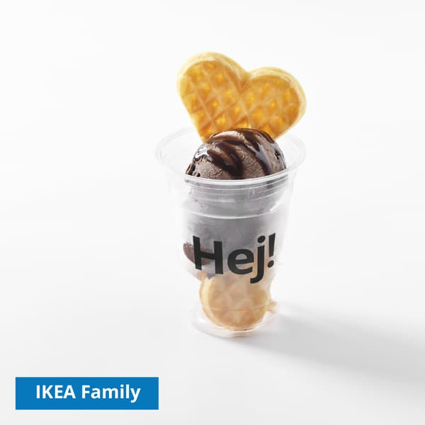 Waffle & Chocolate ice-cream
IKEA Family price: 79 THB
Normal price: 89 THB