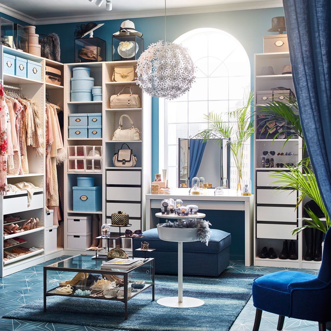 The allin, walkin closet IKEA