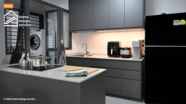 Welcome to a contemporary kitchen in a 4-room BTO flat for a growing family, designed by IKEA Home design service.