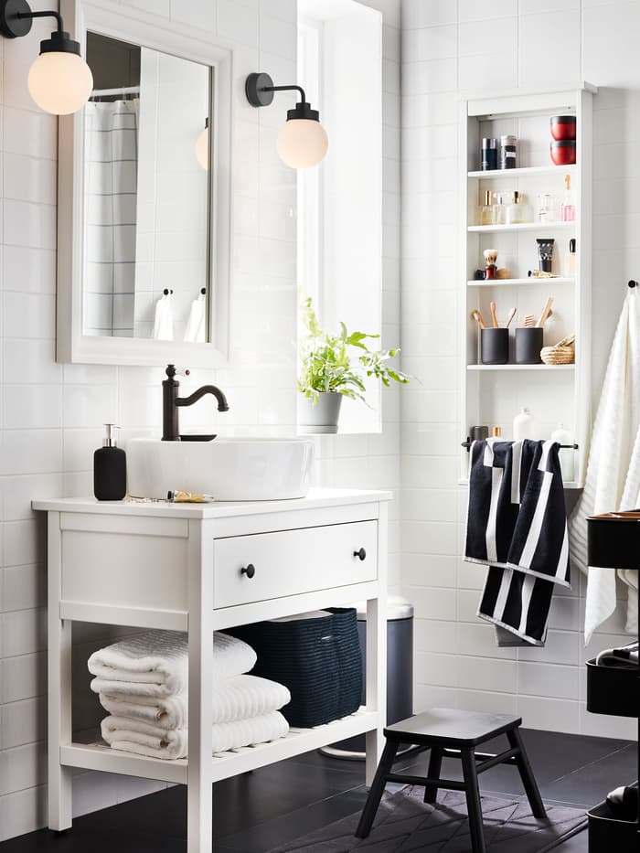 Storage hacks for a small bathroom - IKEA