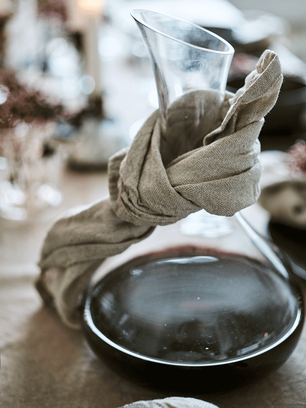 Wine carafe