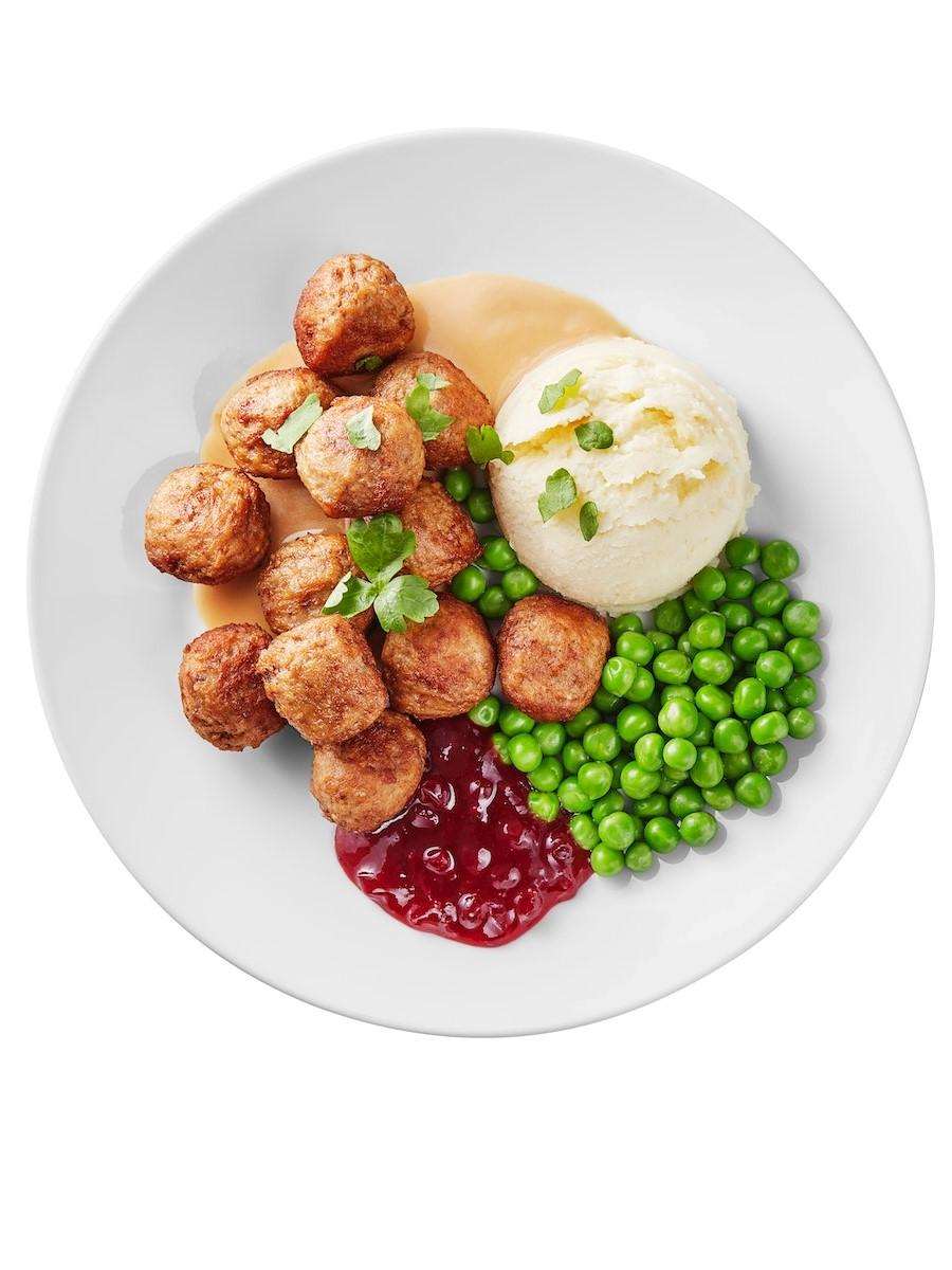 zestaw klopsików na białym talerzu