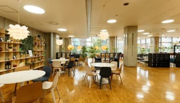 中央学院大学・学生会館Via（千葉県我孫子市）