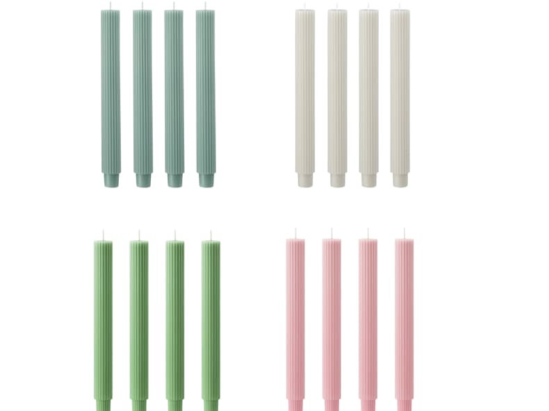 Zu sehen sind die SMÖJTRÄD Lüsterkerzen duftneutral, 25 cm in allen verfügbaren Farben