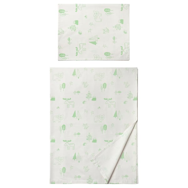 White BARNDRÖM bedding set, featuring green forest animals and trees, made of 85% cotton and 15% lyocell.