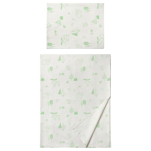 White BARNDRÖM bedding set, featuring green forest animals and trees, made of 85% cotton and 15% lyocell.
