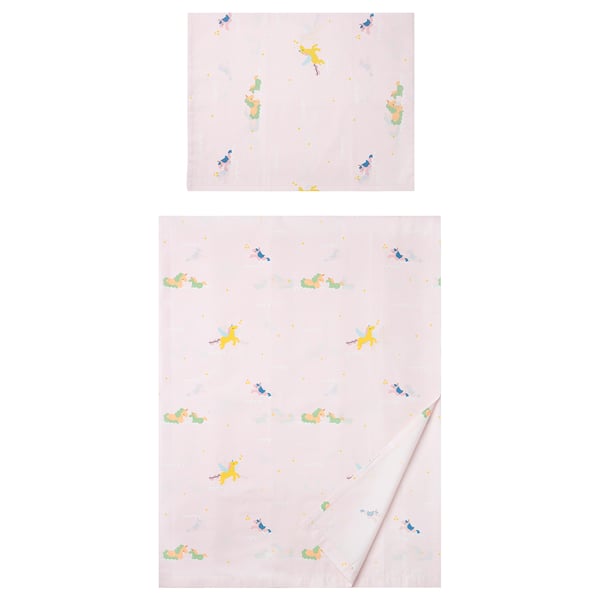 Pink bedsheets with unicorn design, blending cotton and lyocell.