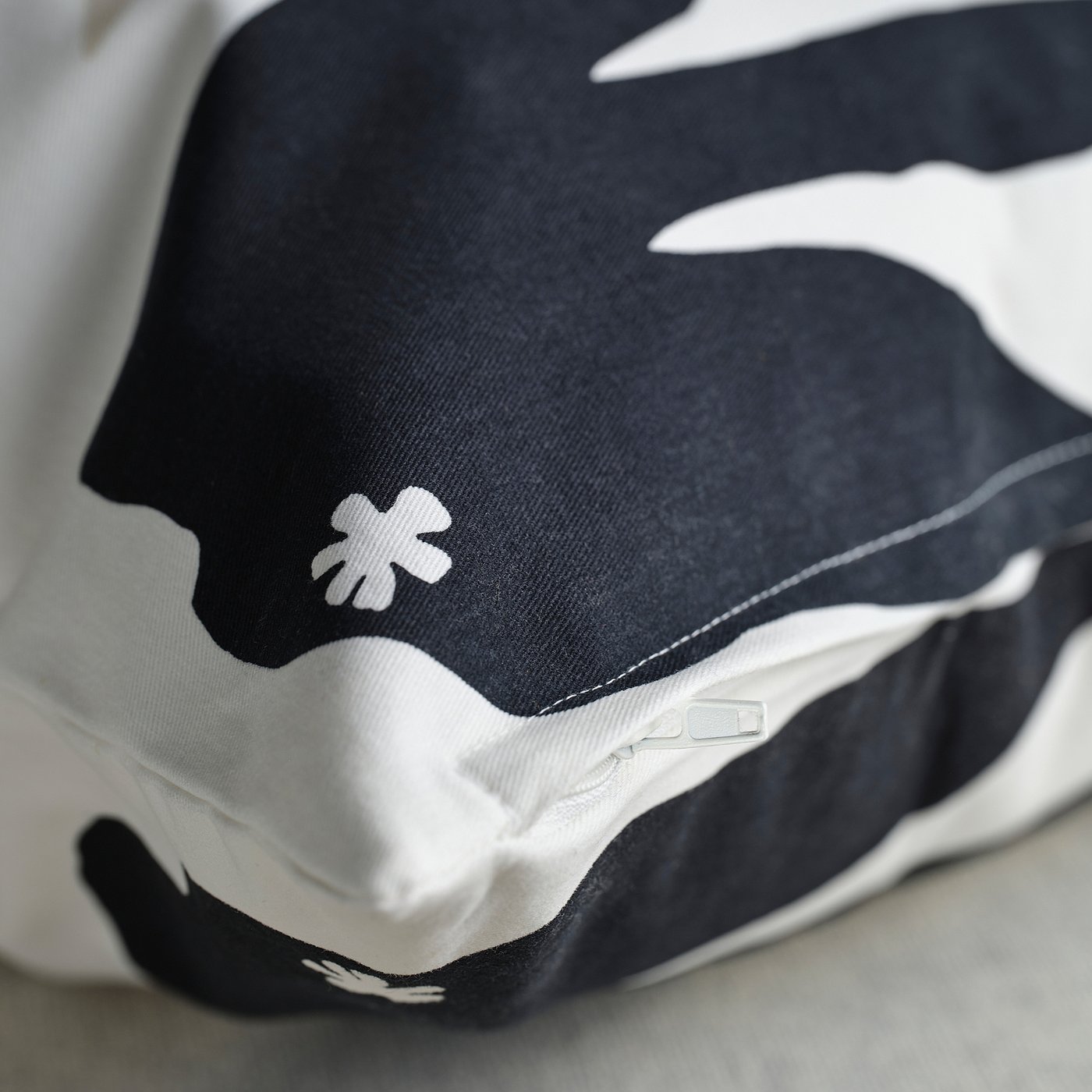 DRABOR Cushion cover view 3