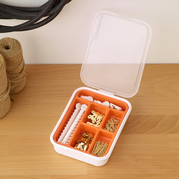 Stepbystep guide to hanging art with perfect result IKEA