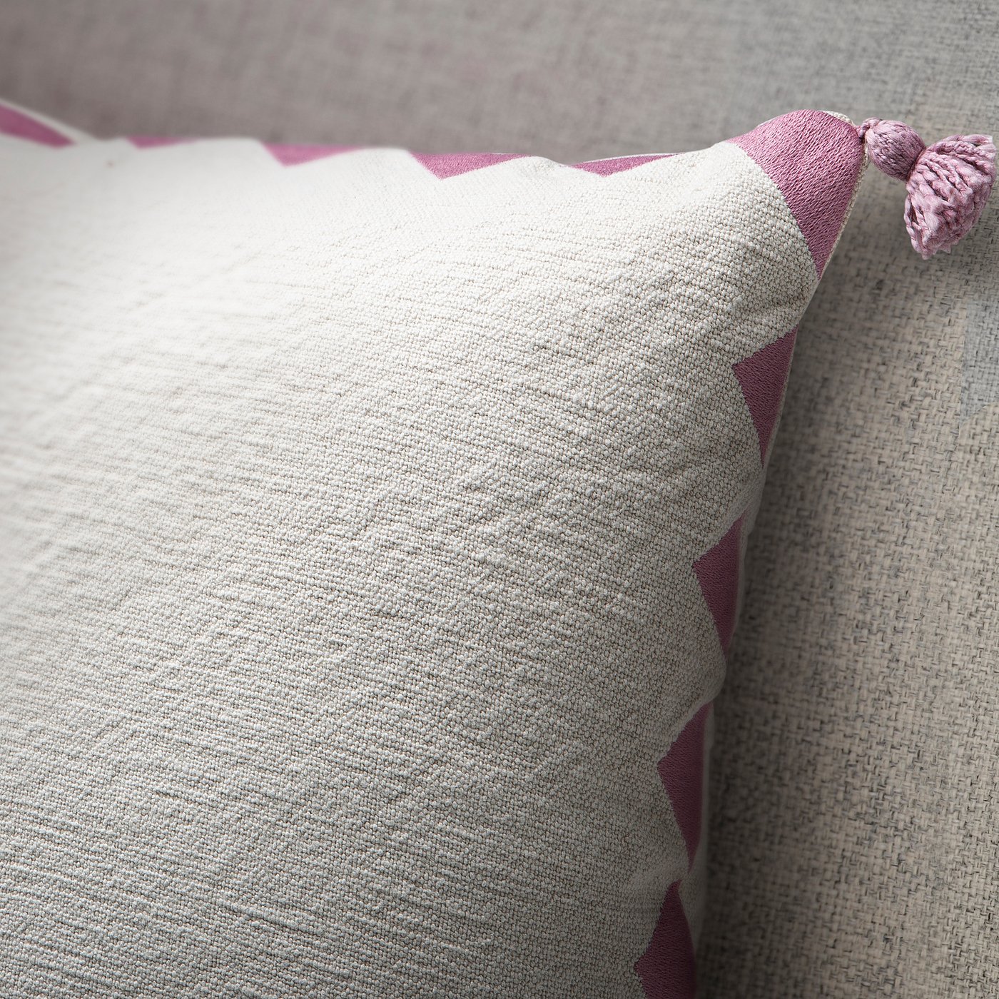 GOKVÄLLÅ Cushion cover view 5