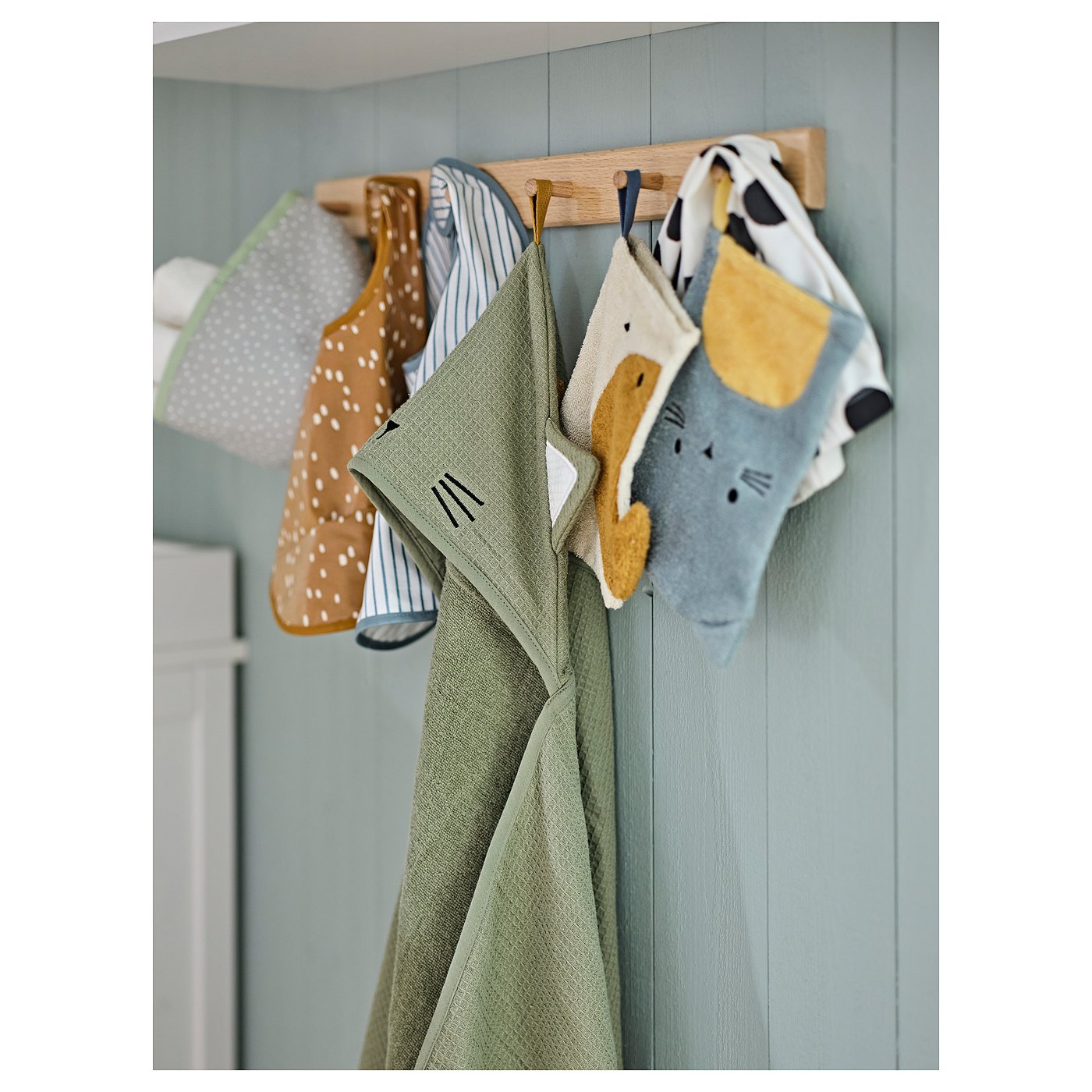 GULDVÄVARE washing mitt, 14x22 cm (51/2x85/8