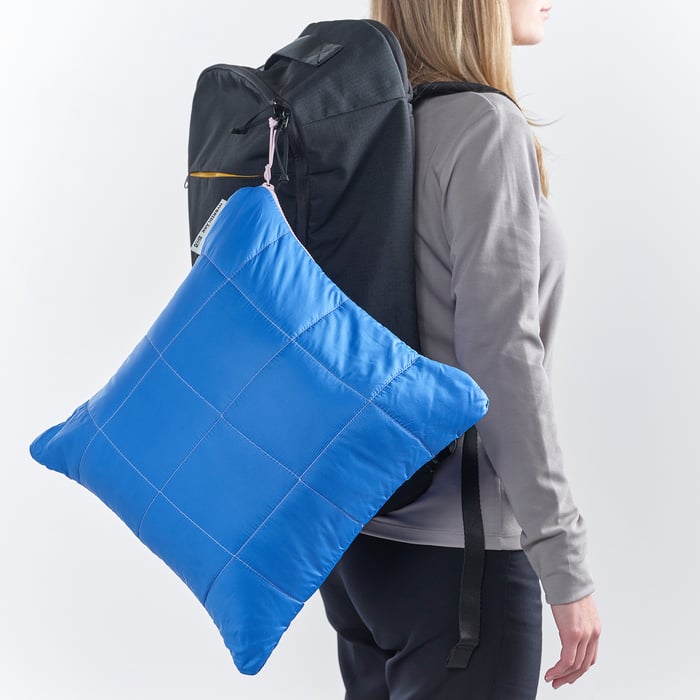 HYBRIDLÄRK blanket/bag, dark blue/light blue, 130x190/40x40 cm (51 ¼x74