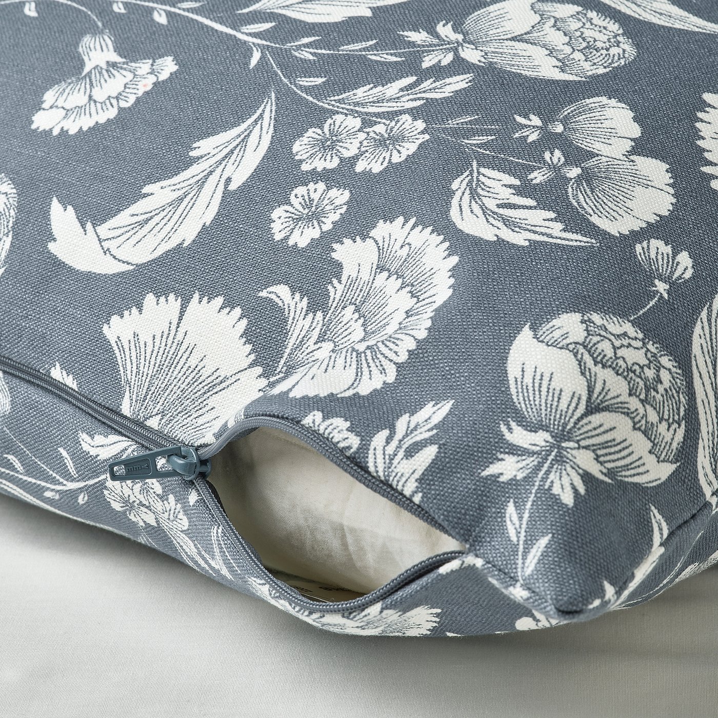 IDALINNEA Cushion cover view 3