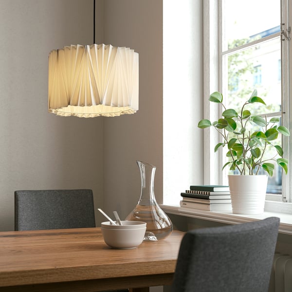 KNOPPSLINGA LED bulb B22 1080 lumen, opal white, 6500 K