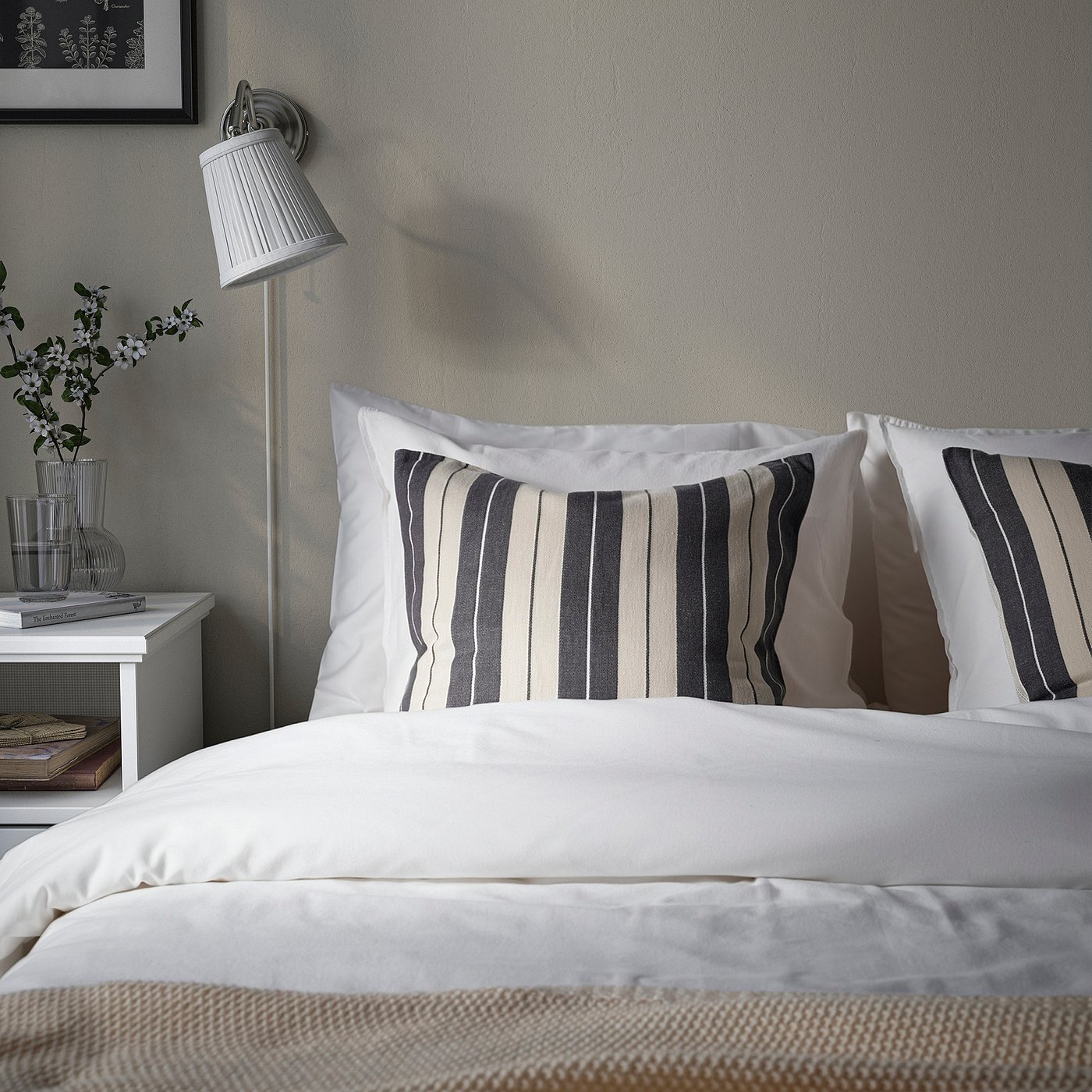KORALLBUSKE Cushion cover view 4